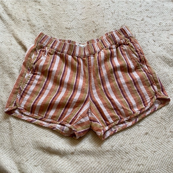 Madewell Linen and Cotton Pull-On Shorts in Rainbow Striped - Picture 7 of 8